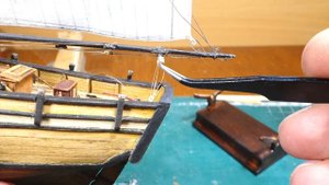 Изготовление модели парусника: Двухмачтовая марсельная шхуна. Часть 33.