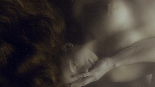 Underwater photography by Mira Nedyalkova // music "Third Piano" by G. PITZALIS смотреть онлайн