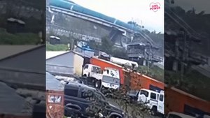 Никто не пострадал, но кузов нужно опускать.