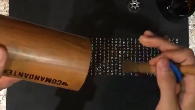 How to clean a Comandante C40 grinder? смотреть онлайн