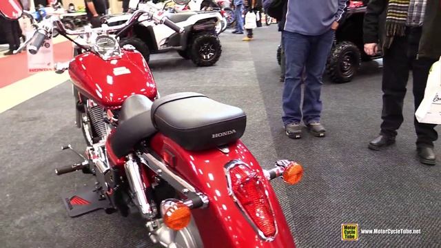 2015 Honda Shadow Aero - Walkaround - 2015 Salon Moto de Quebec смотреть онлайн