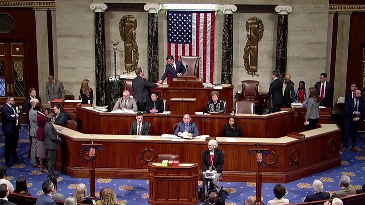 Американский Сенат не поддержал законопроект о помощи киевскому режиму