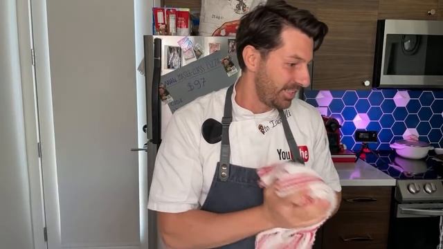 HOW TO PROPERLY KNEAD PIZZA DOUGH -The secret you need to know смотреть онлайн