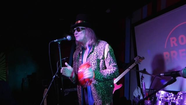 Камера Обскура-1-Nobody-Likes-The-Opening-Band-SRT-251122 смотреть онлайн