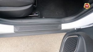 Накладки на внутренние пороги дверей Geely Coolray (russ-artel.ru)