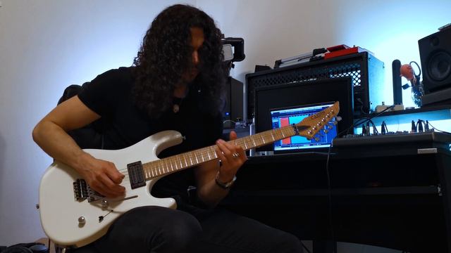 DAVID LEE ROTH - A LITTLE AIN'T ENOUGH (Guitar Cover) смотреть онлайн