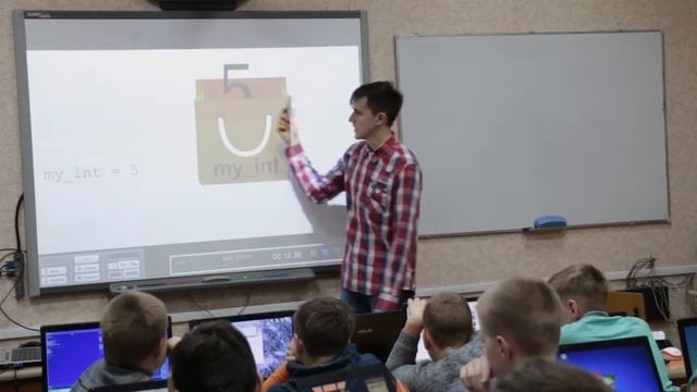 10.1 Основы Python (часть 1) - Школа Кода смотреть онлайн