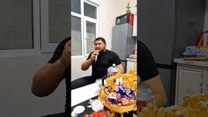 толя балё и лизгин билаш ???