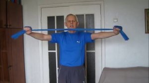 Упражнение с резиновой лентой от сутулости Alexander Zakurdaev