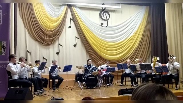 Брасс-Бэнд. Инструментальный ансамбль духовой музыки.