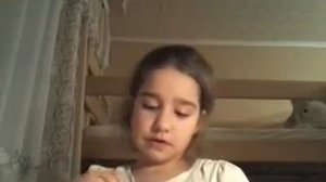 косточка из пластилина