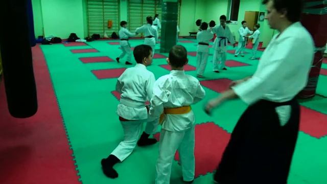 Ки-айкидо для детей. Подробный разбор техники.