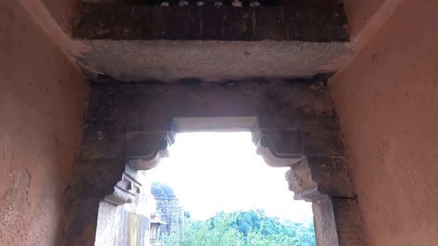 Хаус-Кхаз-место, где история живет бок о бок с современностью | Разочарована в выборе ресторана | смотреть онлайн