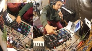 WONDERLAND - (Boss RC 505 Mk2 & Ableton Live Looping Performance)
