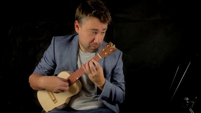 Camille Saint-Saëns - Tortoises (Giovanni Albini, ukulele) смотреть онлайн