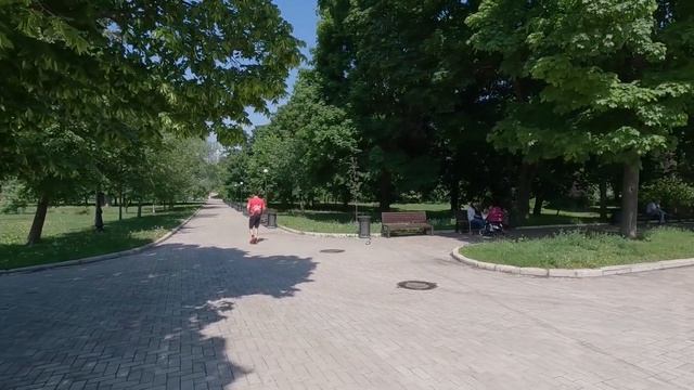 Moscow: Novodevichy Ponds and Novodevichy Convent. Новодевичьи Пруды и Новодевичий монастырь.