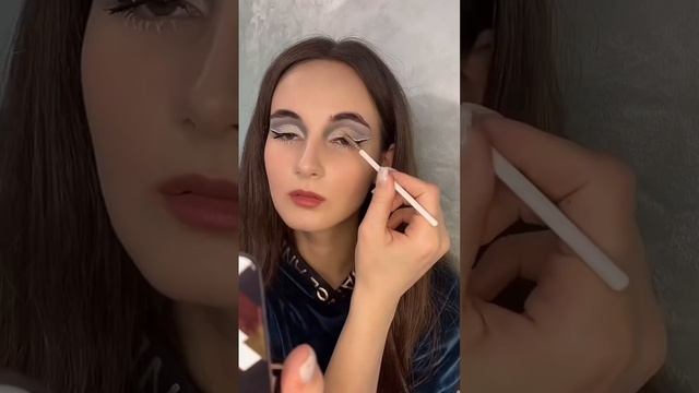 Макияж с белой тушью и подводкой ? #makeuptutorial #makeup #макияж