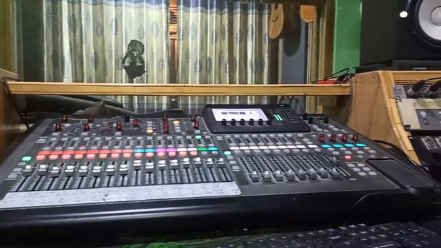 The Light Band- Recording Night Duty (Macro Music Studio) смотреть онлайн