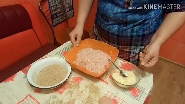 КОТЛЕТЫ! ПЫШНЫЕ, НЕЖНЫЕ, СОЧНЫЕ , ДОМАШНИЕ КОТЛЕТЫ С СЫРОМ! ОЧЕНЬ ВКУСНО! ОБЪЕДЕНИЕ! СУПЕР РЕЦЕПТ!