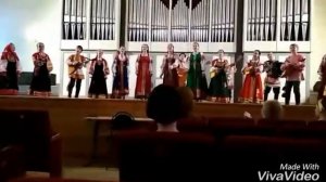 Ансамбль Гусята) песня« Голубеня »