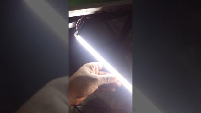 reparando monitor que se apaga al instante... смотреть онлайн