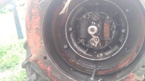 1- Mf-70  чешская сенокосилка, разбор двигателя