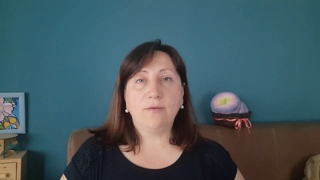 Покажу и расскажу, что купила и что вяжу)