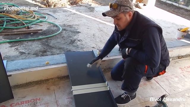 Как без царапин отпилить отлив для окон Rehau