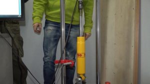 Одно и то же? Ставим амортизаторы РИФ и Steel Staff на стенд
