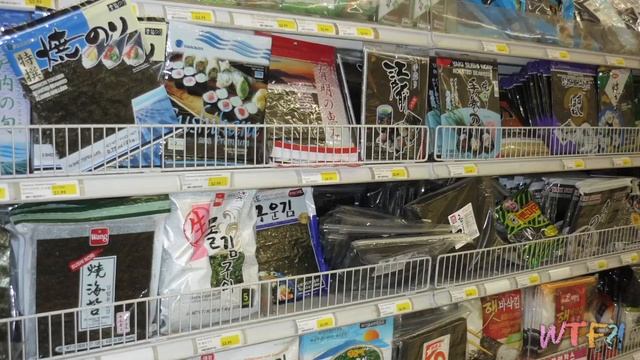 What Is Nori? / How to Make Salmon Hand Rolls Recipe смотреть онлайн