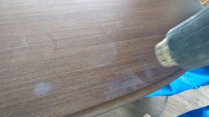 Как убрать белые пятна с деревянного стола видео
