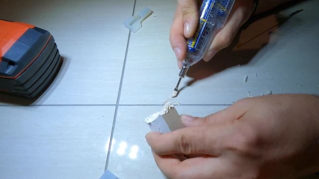 350.Ремонт скола в кафельной плитке.