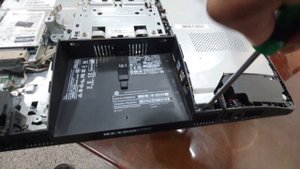 HP ProOne 400 G2 FHD || 20-in Touch All-in-One PC ( HP ProOne All in One ) How To Open Back Cover