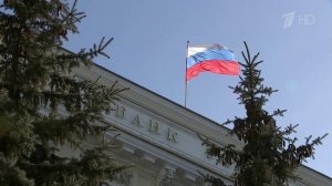 24 апреля на валютной бирже рубль рос и по отношению к доллару, и по отношению к евро