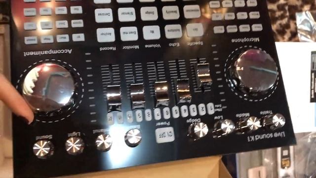 QUICK UNBOXING II NEW HEADPHONES AND MIC UNBOXING .. смотреть онлайн