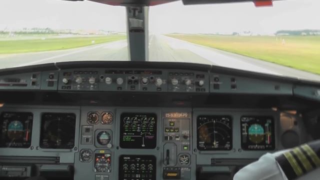 A340 Decolando de Guarulhos SBGR no cockpit смотреть онлайн
