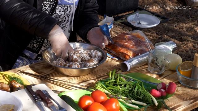 Шашлык | Форель, шампиньоны и томленая скумбрия на мангале| Готовим с ведущей Абрамович Светланой 4