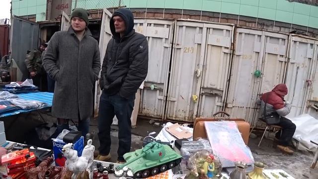 БАРАХОЛКА Рынок Петровка СТАРЫЕ Книги ФИГУРКИ Бритва и ГРАВЮРЫ Антиквариат Приятные Мелочи Прошлого смотреть онлайн