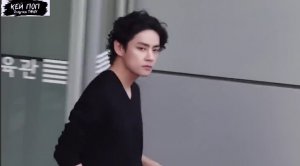 Неожиданное появление Чонгука на V live Taehyung , концерт Proof, Исполнение песен BTS Live ...