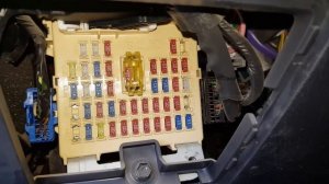 Kia Rio Fuse Box Location and Diagram