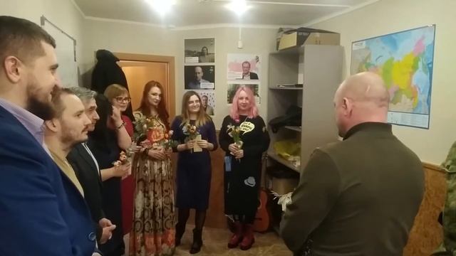 Гвардия Захара Прилепина (Челябинск) поздравляет гвардейских Женщин смотреть онлайн