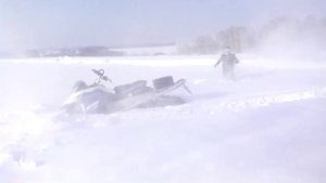 Прикол, супер прыжок на снегоходе ski-doo summit