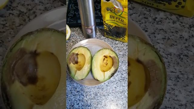 Намазка из авокадо, обожаю на завтрак! смотреть онлайн