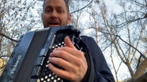 Урок Аккордеона | Как играть левой рукой на Аккордеоне | Басы на баяне