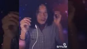 Участник Smule из Индонезии.Плакала.