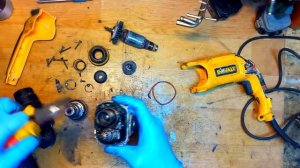 how to disassemble Dewalt D25123-GB rotary hammer drill Type 1 need new o-rings repair fix