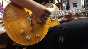 GIBSON KIRK HAMMETT GREENY LES PAUL STANDARD IN GREENY BURST Sound Demo