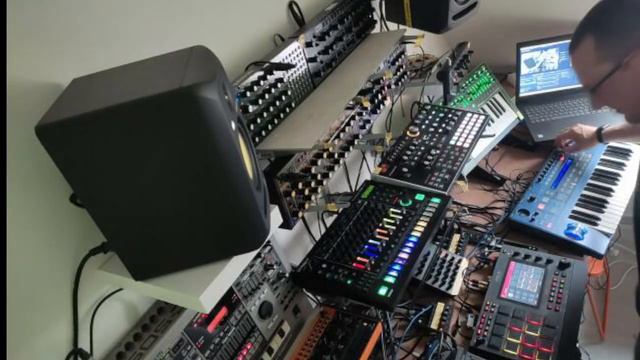 Westbam - Mayday (Inspector Samples HARDware Remix) смотреть онлайн