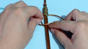 Браслет из паракорда