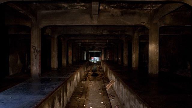 5 ЖУТКИХ ЗАБРОШЕННЫХ СТАНЦИЙ МЕТРО смотреть онлайн